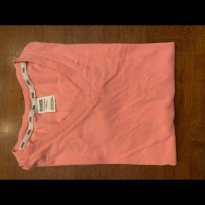 Pink tshirt
